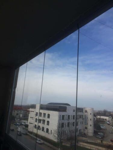 inchidere-balcon-semirotund-cu-sticla-glisanta-Fenster-4